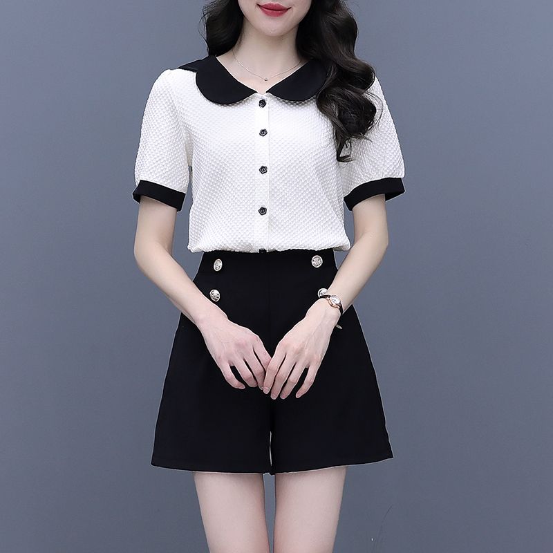 Summer Clothing Trends For Women - Contrast Color Button Short Sets For